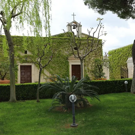 Hotel Parco Dei Manieri 4*